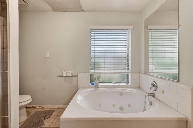 12811 Hidden Castle Drive, Houston, TX 77015