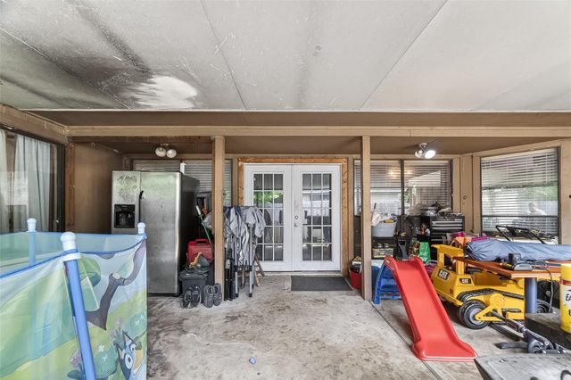 12811 Hidden Castle Drive, Houston, TX 77015