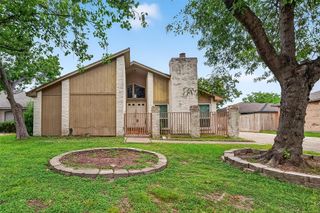 12811 Hidden Castle Drive, Houston, TX 77015