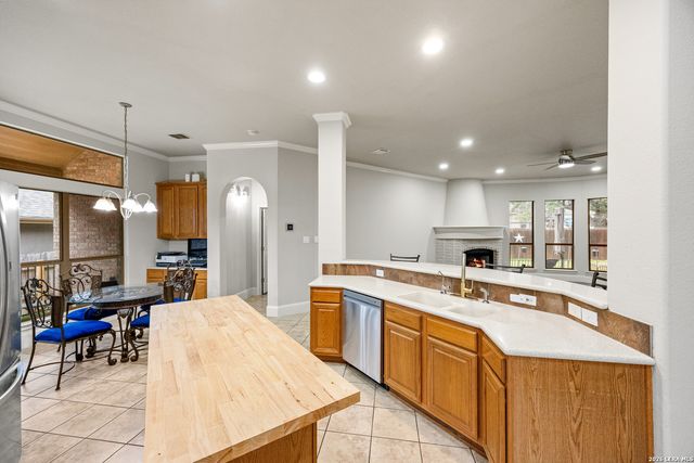 23606 Legend, San Antonio, TX 78260