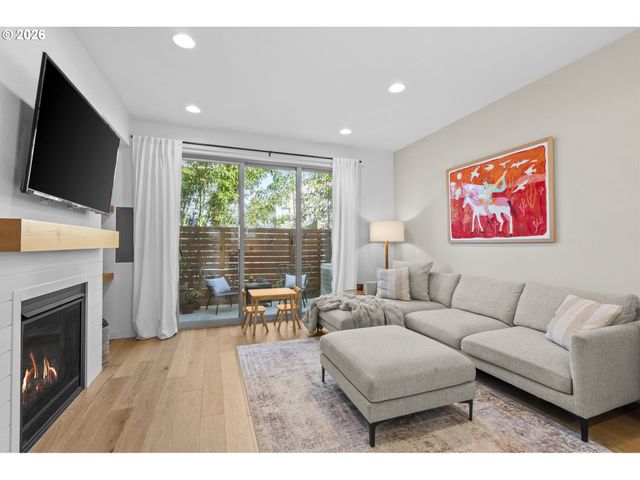 6419 N MONTANA Ave, Portland, OR 97217