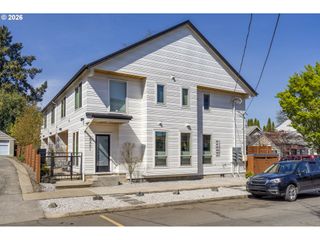 6419 N MONTANA Ave, Portland, OR 97217