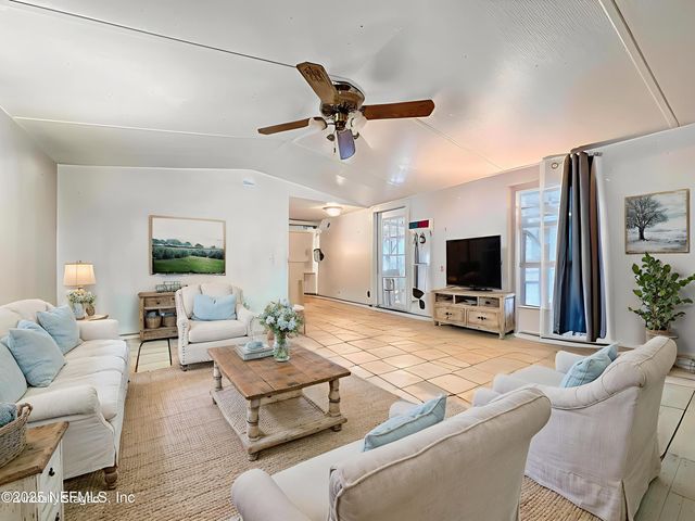 5391 JENKINS LOOP Drive, Keystone Heights, FL 32656