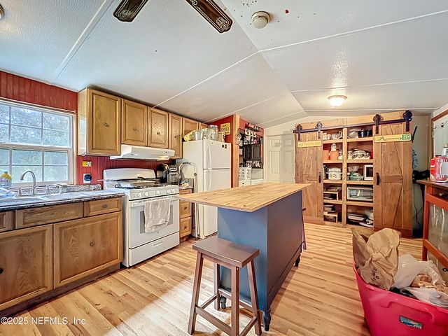 5391 JENKINS LOOP Drive, Keystone Heights, FL 32656