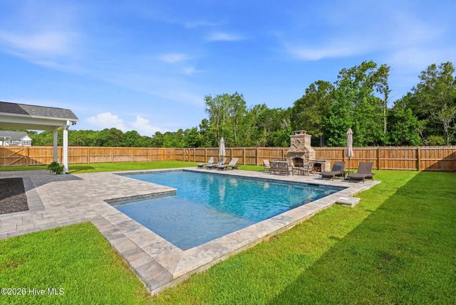 55 N Dyer Drive, Hampstead, NC 28443