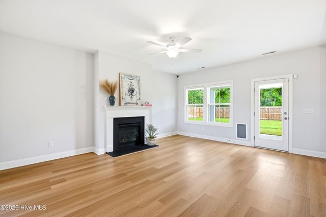 55 N Dyer Drive, Hampstead, NC 28443
