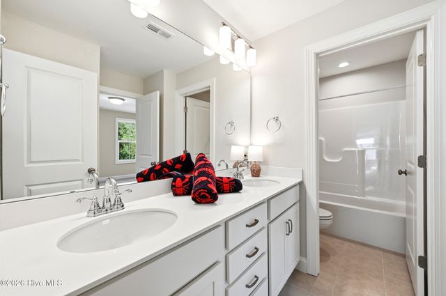 55 N Dyer Drive, Hampstead, NC 28443
