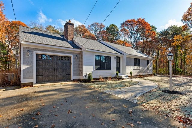 83 Peacock Drive, Barnstable, MA 02601