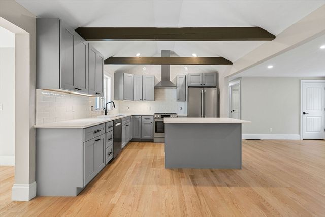 83 Peacock Drive, Barnstable, MA 02601