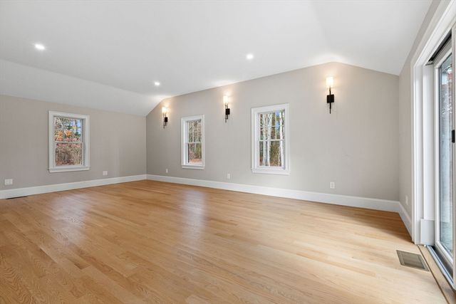 83 Peacock Drive, Barnstable, MA 02601