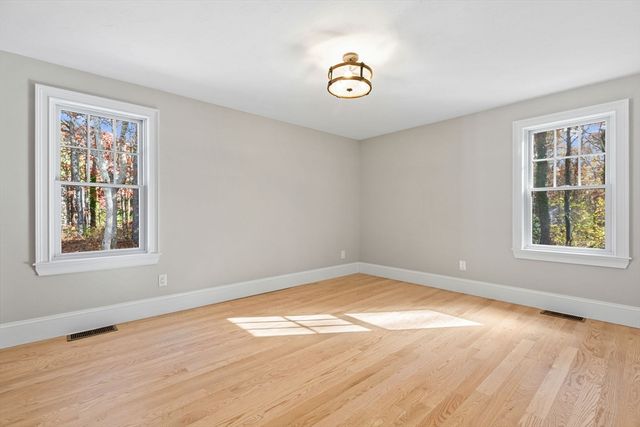 83 Peacock Drive, Barnstable, MA 02601