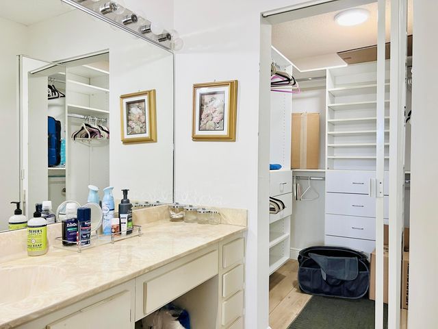 4725 E Lucerne Lakes Blvd Boulevard E 311, Lake Worth, FL 33467