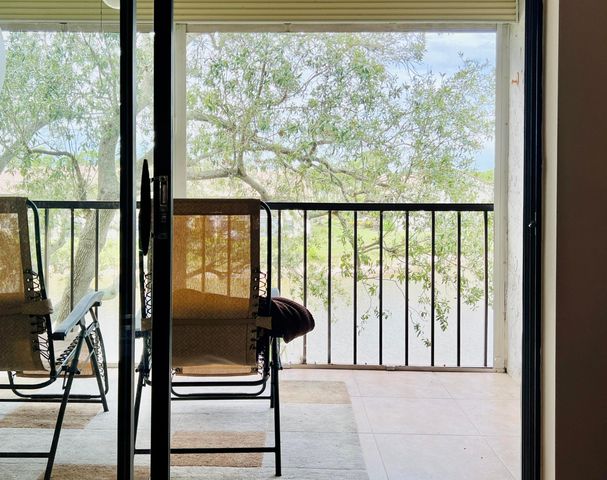 4725 E Lucerne Lakes Blvd Boulevard E 311, Lake Worth, FL 33467