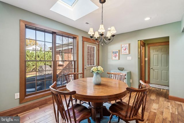 1416 GEORGIAN DR, Moorestown, NJ 08057