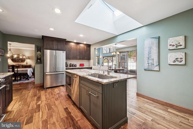 1416 GEORGIAN DR, Moorestown, NJ 08057