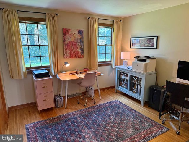 1416 GEORGIAN DR, Moorestown, NJ 08057