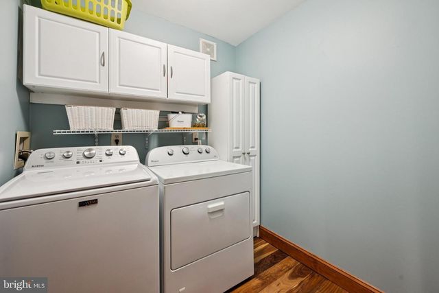 1416 GEORGIAN DR, Moorestown, NJ 08057