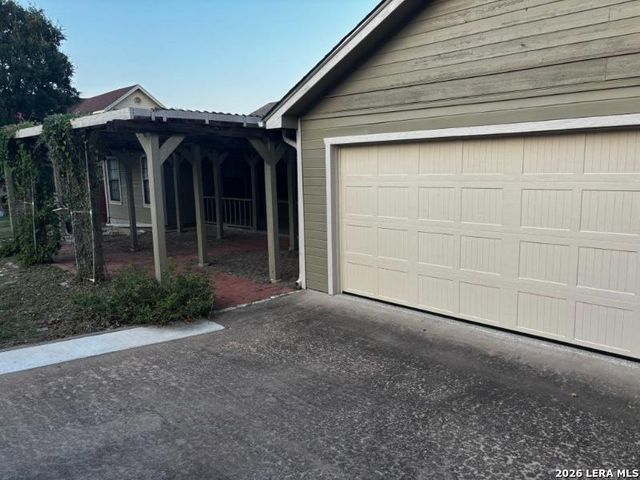 625 SECOND ST, Comfort, TX 78013