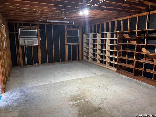 625 SECOND ST, Comfort, TX 78013