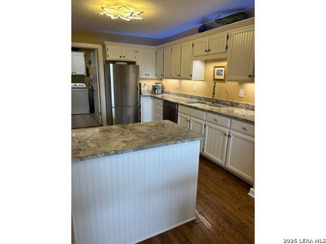 625 SECOND ST, Comfort, TX 78013