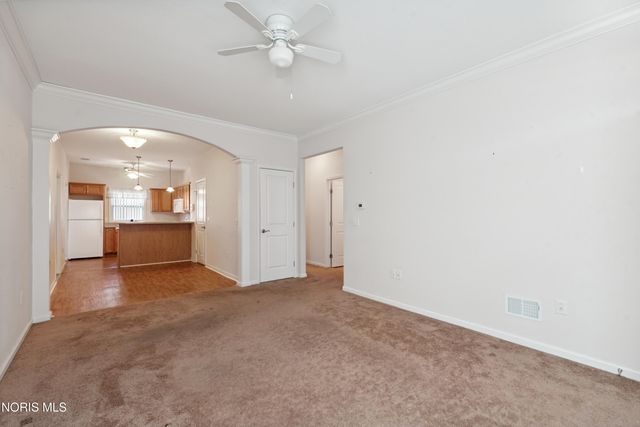 1613 E Brooklynn Park, Toledo, OH 43615