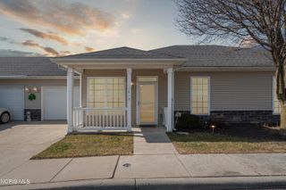 1613 E Brooklynn Park, Toledo, OH 43615