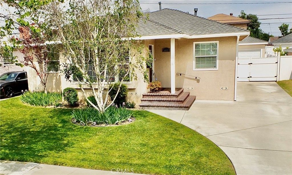 5122 Woodruff, Lakewood, CA 90713