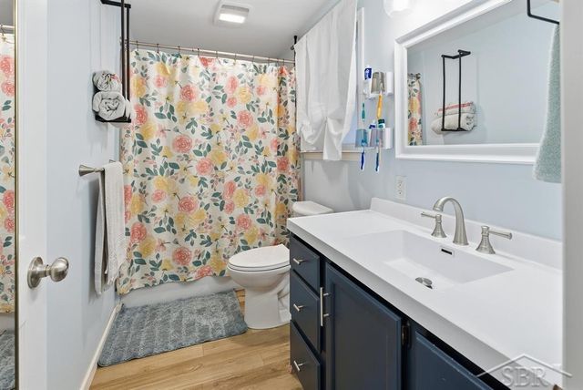 2695 Starlite Drive, Saginaw, MI 48603