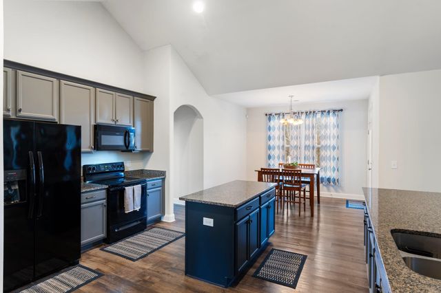 615 Forden Drive, Wellford, SC 20385