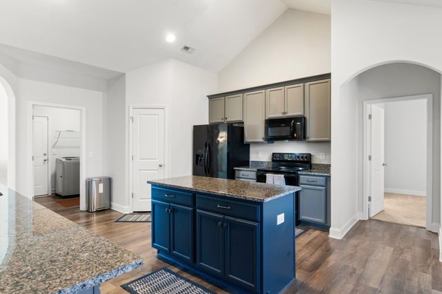 615 Forden Drive, Wellford, SC 20385