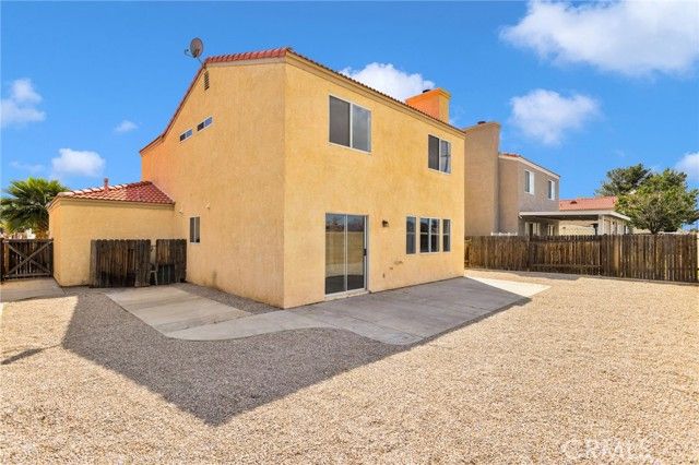 13620 Glengarry Drive, Victorville, CA 92392