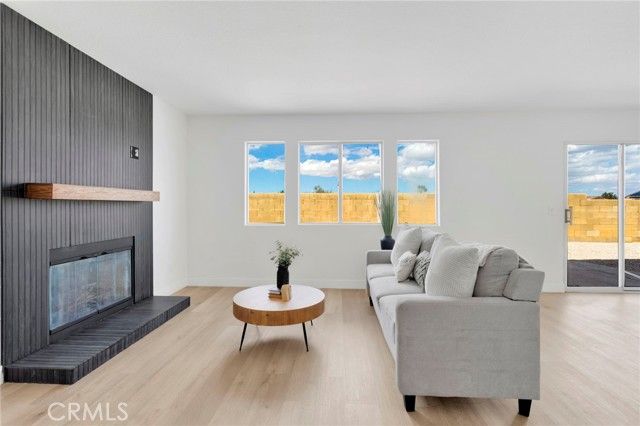 13620 Glengarry Drive, Victorville, CA 92392