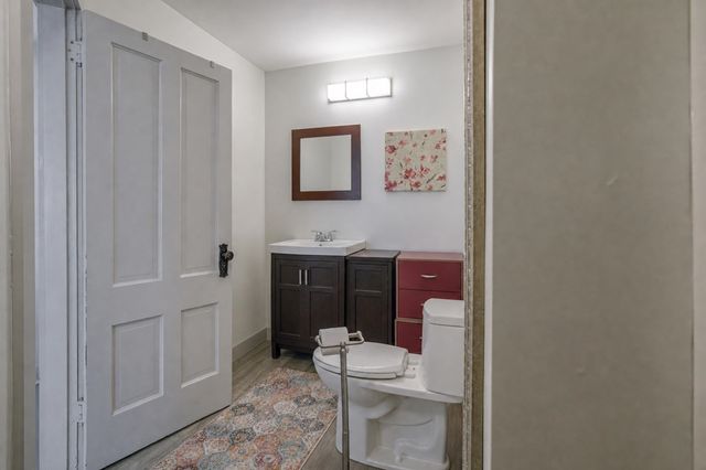 330 Knox Marsh Road, Madbury, NH 03823