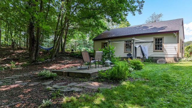 330 Knox Marsh Road, Madbury, NH 03823