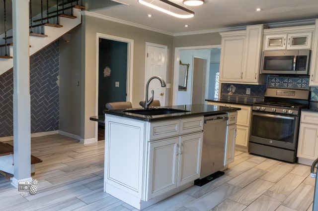 10028 Roanoke Dr, Murfreesboro, TN 37129