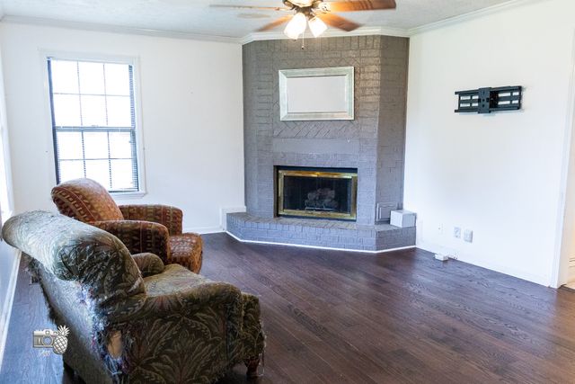 10028 Roanoke Dr, Murfreesboro, TN 37129