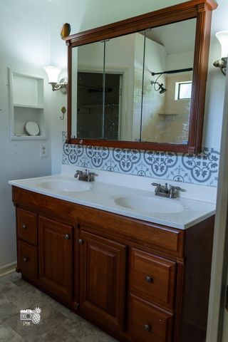 10028 Roanoke Dr, Murfreesboro, TN 37129