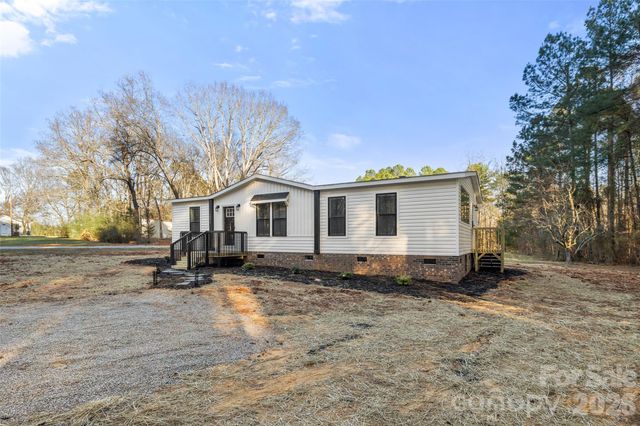 1696 Logan Terry Road, Lancaster, SC 29720