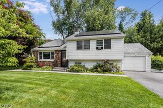 22 Forest Trl, Denville Twp., NJ 07834