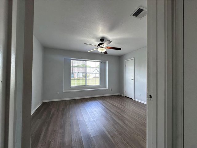1205 Lyric Ln Lane 115, Pasadena, TX 77503