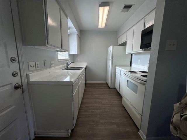 1205 Lyric Ln Lane 115, Pasadena, TX 77503