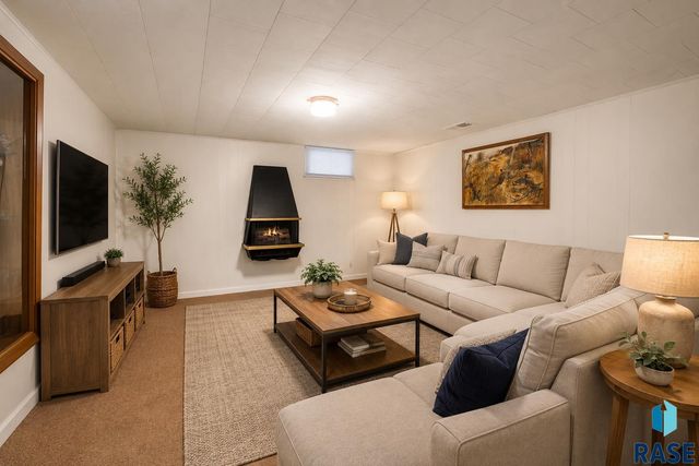 724 N Omaha Ave Avenue, Sioux Falls, SD 57103