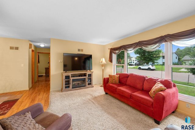 724 N Omaha Ave Avenue, Sioux Falls, SD 57103