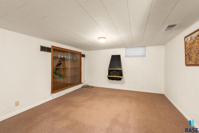 724 N Omaha Ave Avenue, Sioux Falls, SD 57103