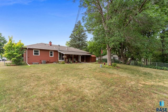 724 N Omaha Ave Avenue, Sioux Falls, SD 57103