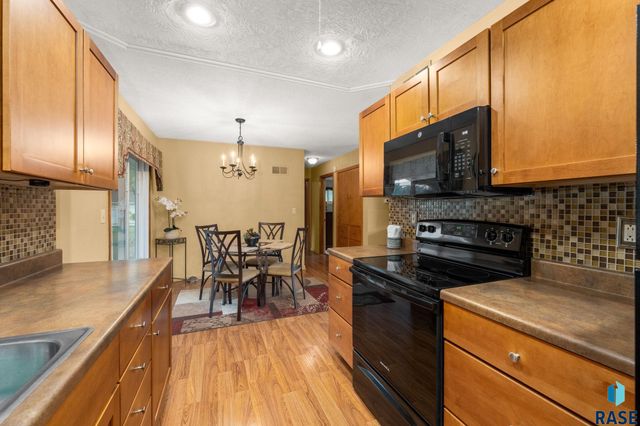 724 N Omaha Ave Avenue, Sioux Falls, SD 57103
