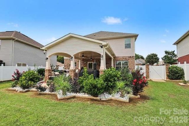 14706 Vaughan Drive, Charlotte, NC 28273