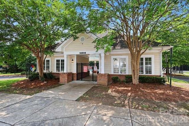 14706 Vaughan Drive, Charlotte, NC 28273