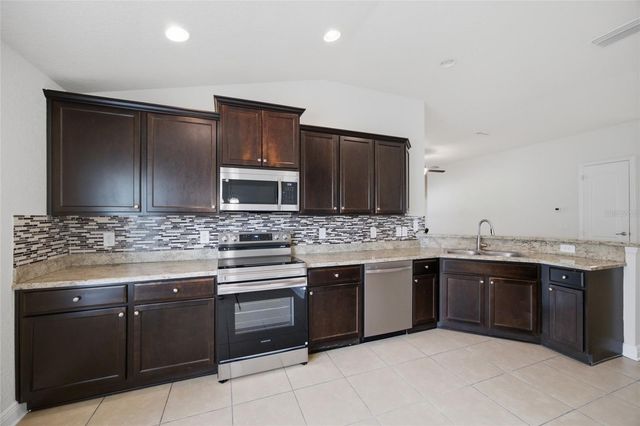 3 DIAMOND COVE COURT, Ocala, FL 34472