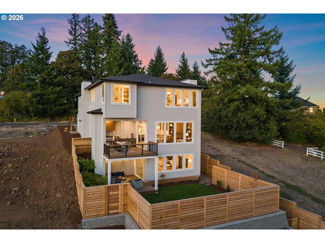 22872 WEATHERHILL Rd, West Linn, OR 97068